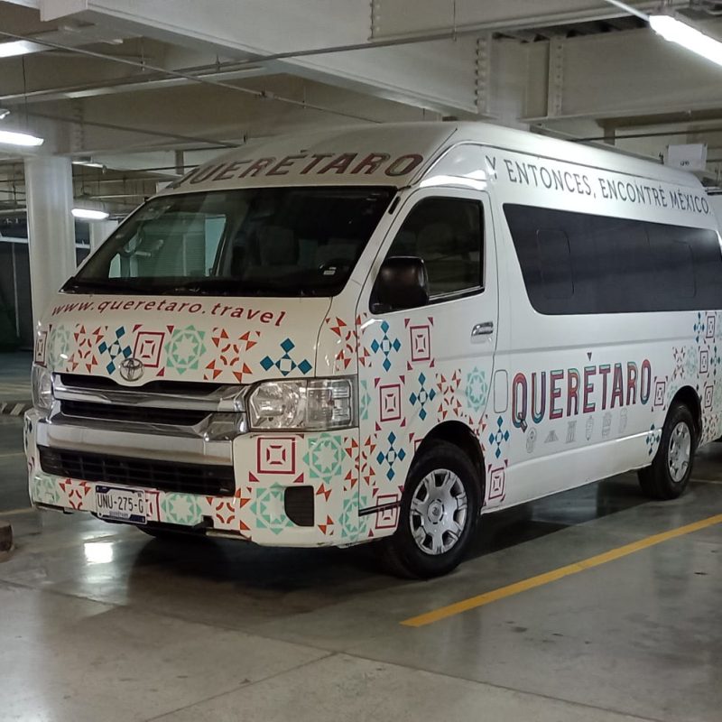 CAMIONETA QUERETARO VINIL IMPRESO